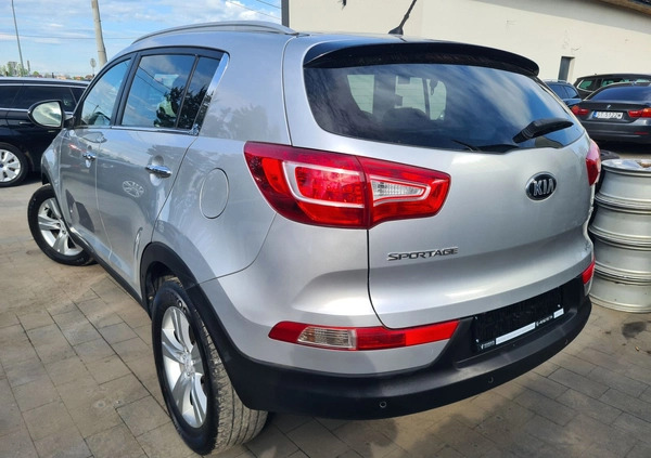 Kia Sportage cena 38499 przebieg: 227060, rok produkcji 2012 z Lwówek małe 596